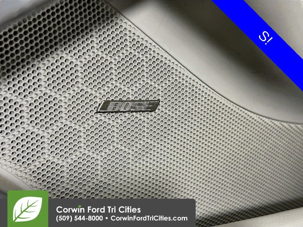 Used 2019  Porsche  image 11