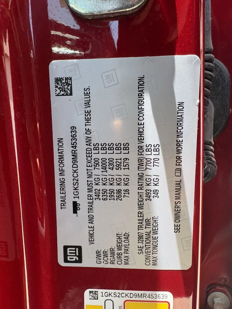 Used 2021 Cayenne Red Tintcoat GMC AT4 image 32