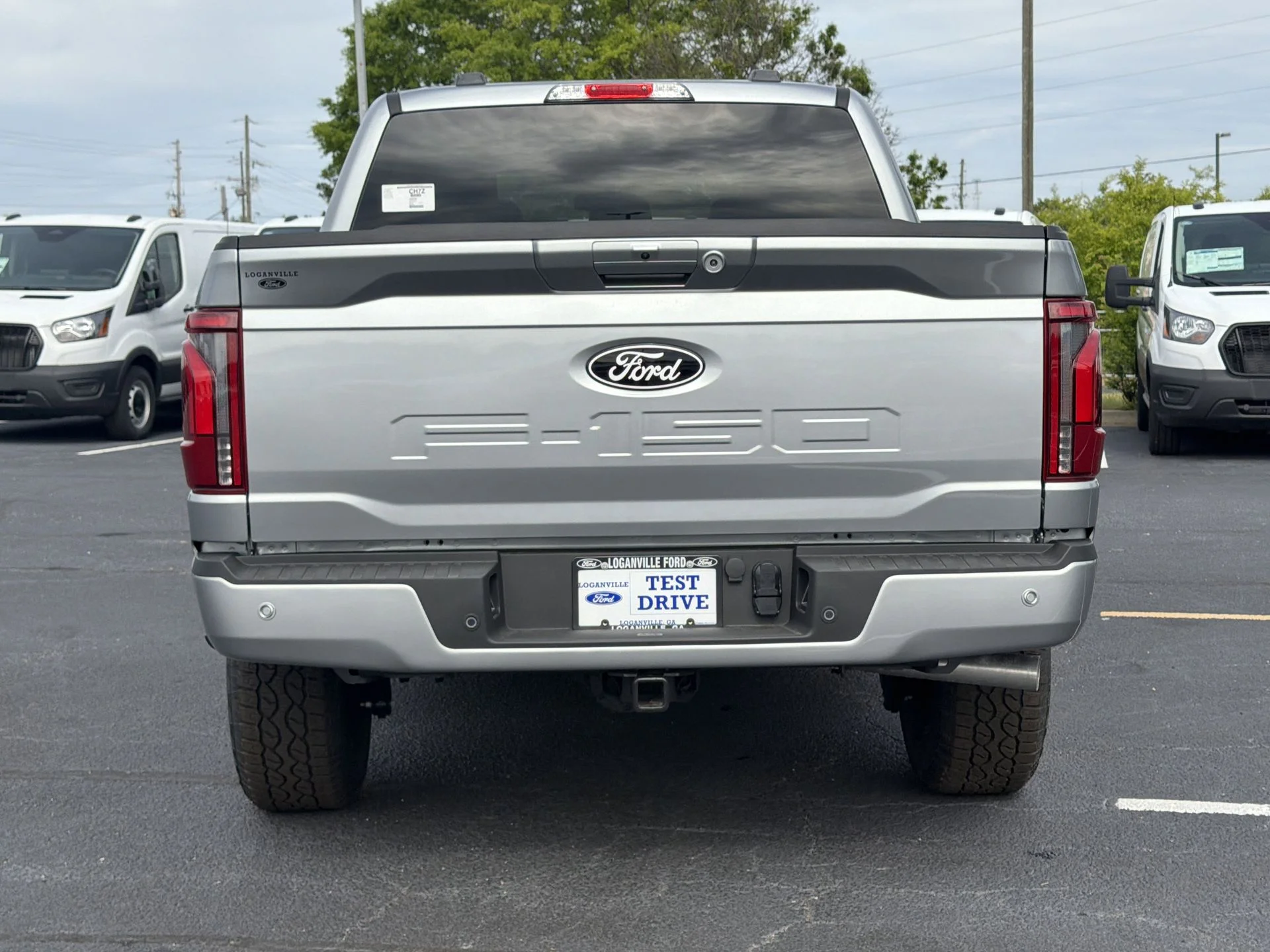 New 2026 Iconic Silver Metallic Ford Lariat® image 30