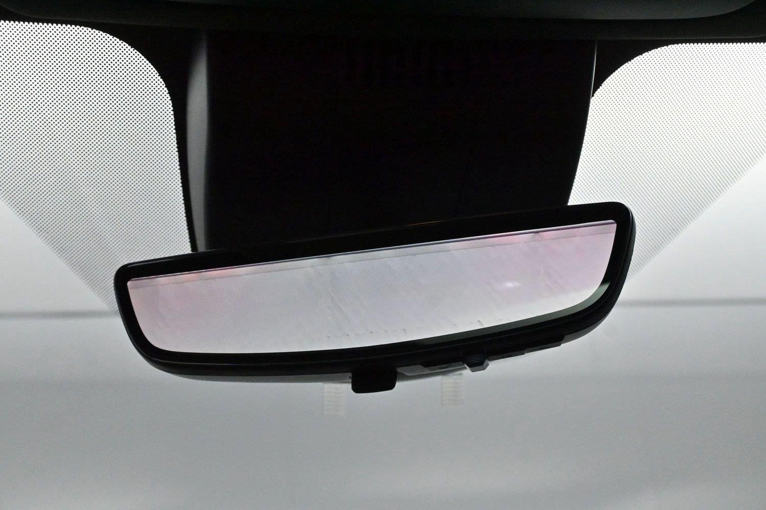 Used 2023 WHITE FROST TRICOAT GMC Denali Ultimate image 32