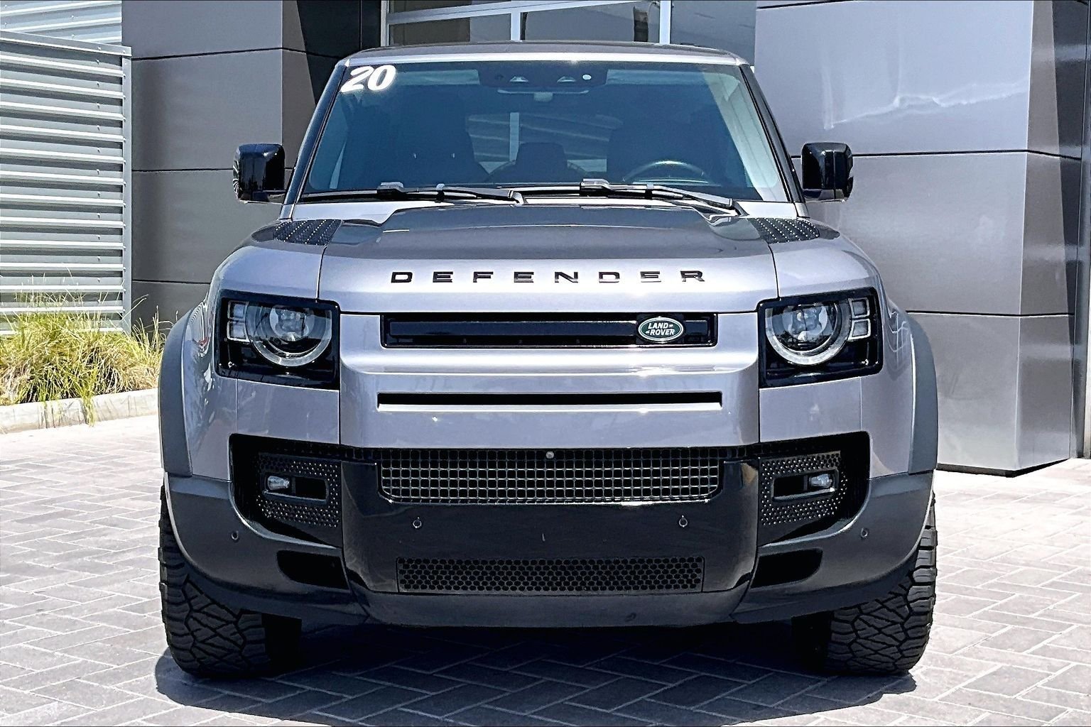 Used 2020 Gray Land Rover HSE image 2