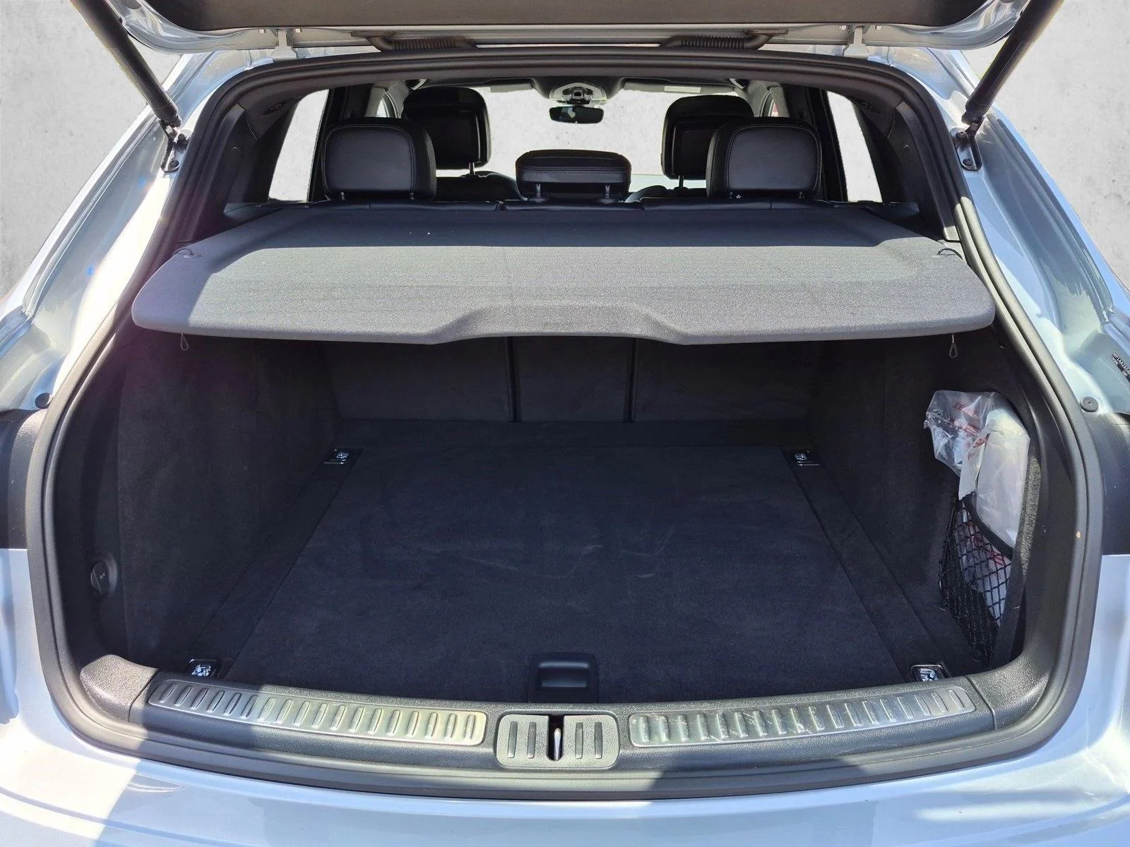 Used 2023 Dolomite Silver Metallic Porsche  image 7
