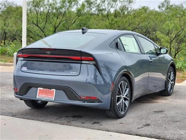 New 2026 Gray Toyota XLE Front-Wheel Drive image 4