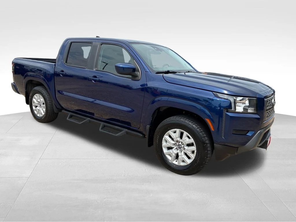 Used 2022 Blue Nissan SV image 12