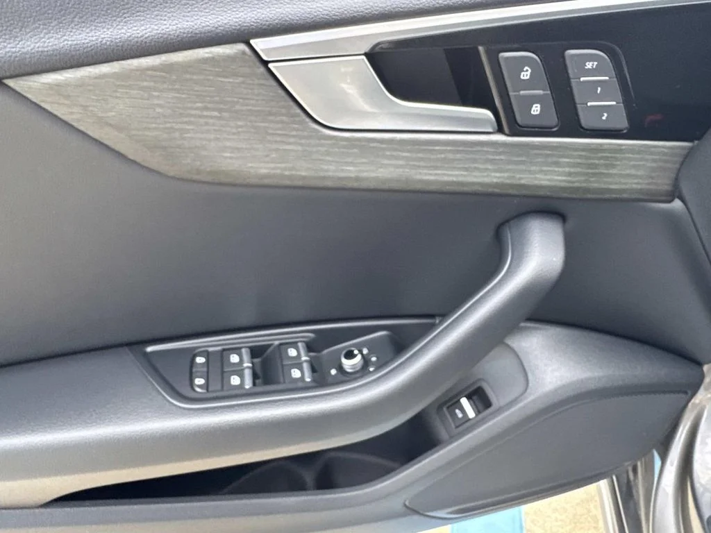 2021 Audi A4 Premium - Photo 16