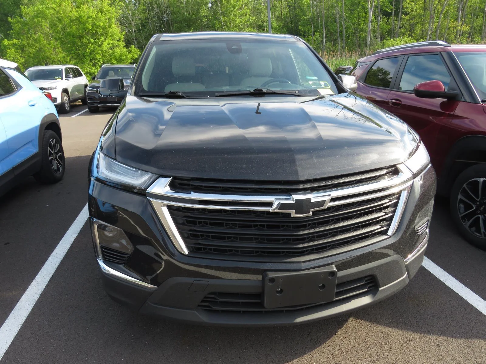 Used 2023 MOSAIC BLACK METALLIC CHEVROLET TRUCK  image 5