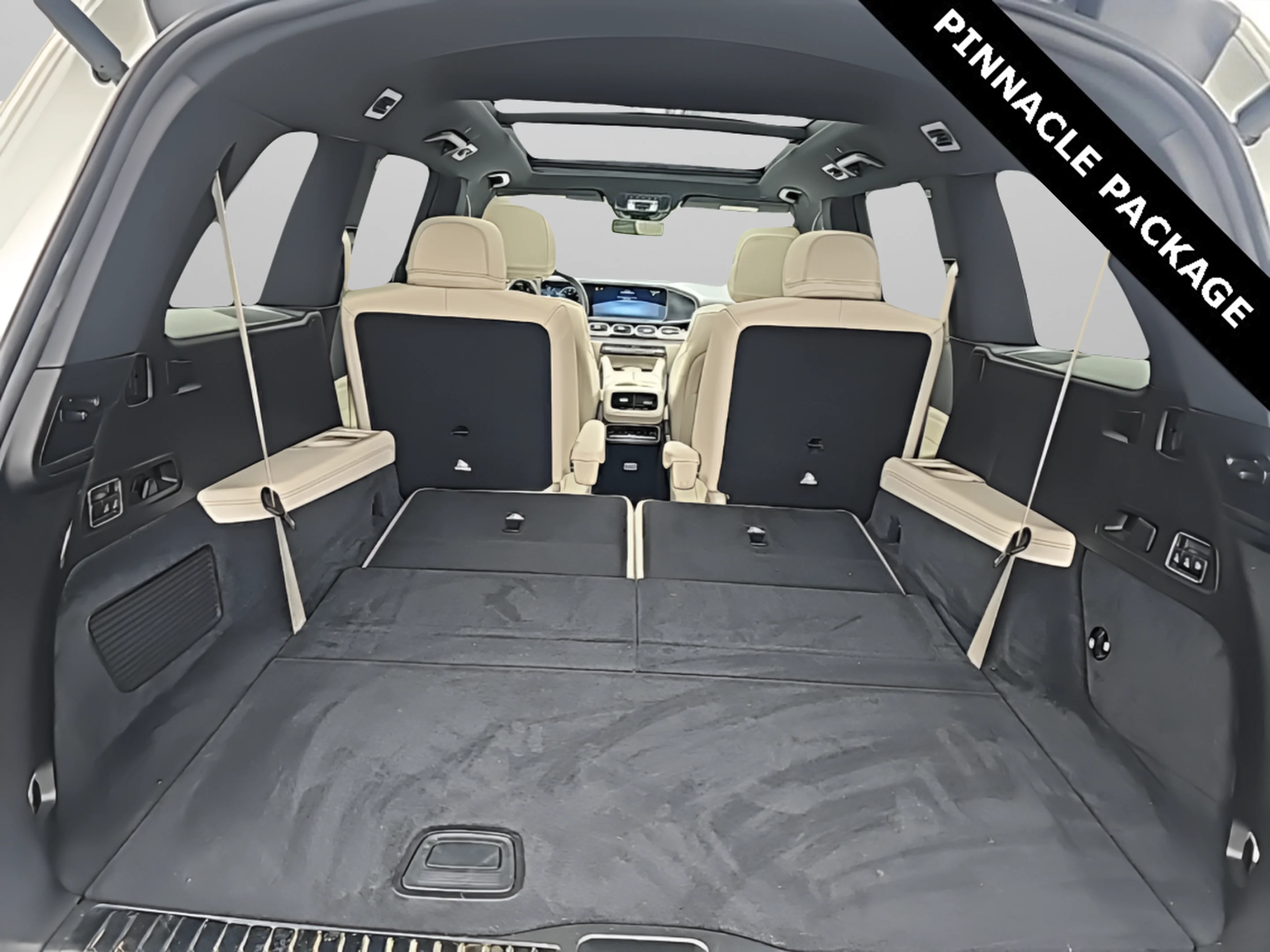 Used 2024 White Mercedes-Benz 4MATIC® image 9