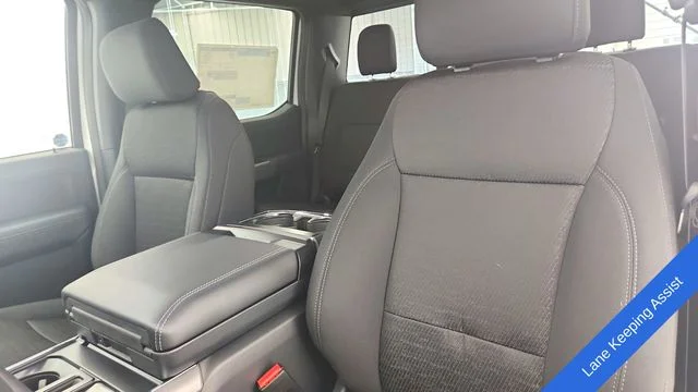 New 2026 Oxford White Ford XLT image 10