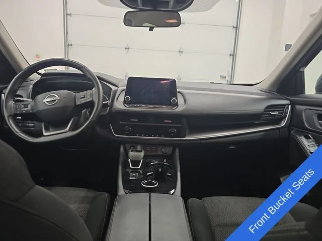Used 2025 Deep Ocean Blue Nissan SV image 13