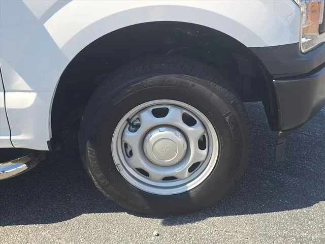 Used 2020 White Ford XL image 30