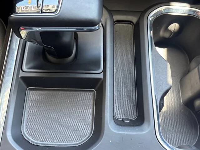 Used 2024 Sterling Metallic GMC Elevation image 28