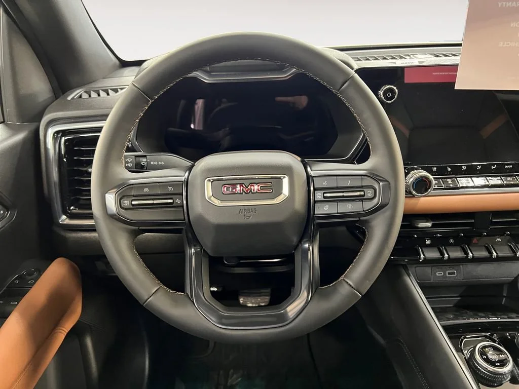 2025 GMC Canyon AT4 - Photo 12