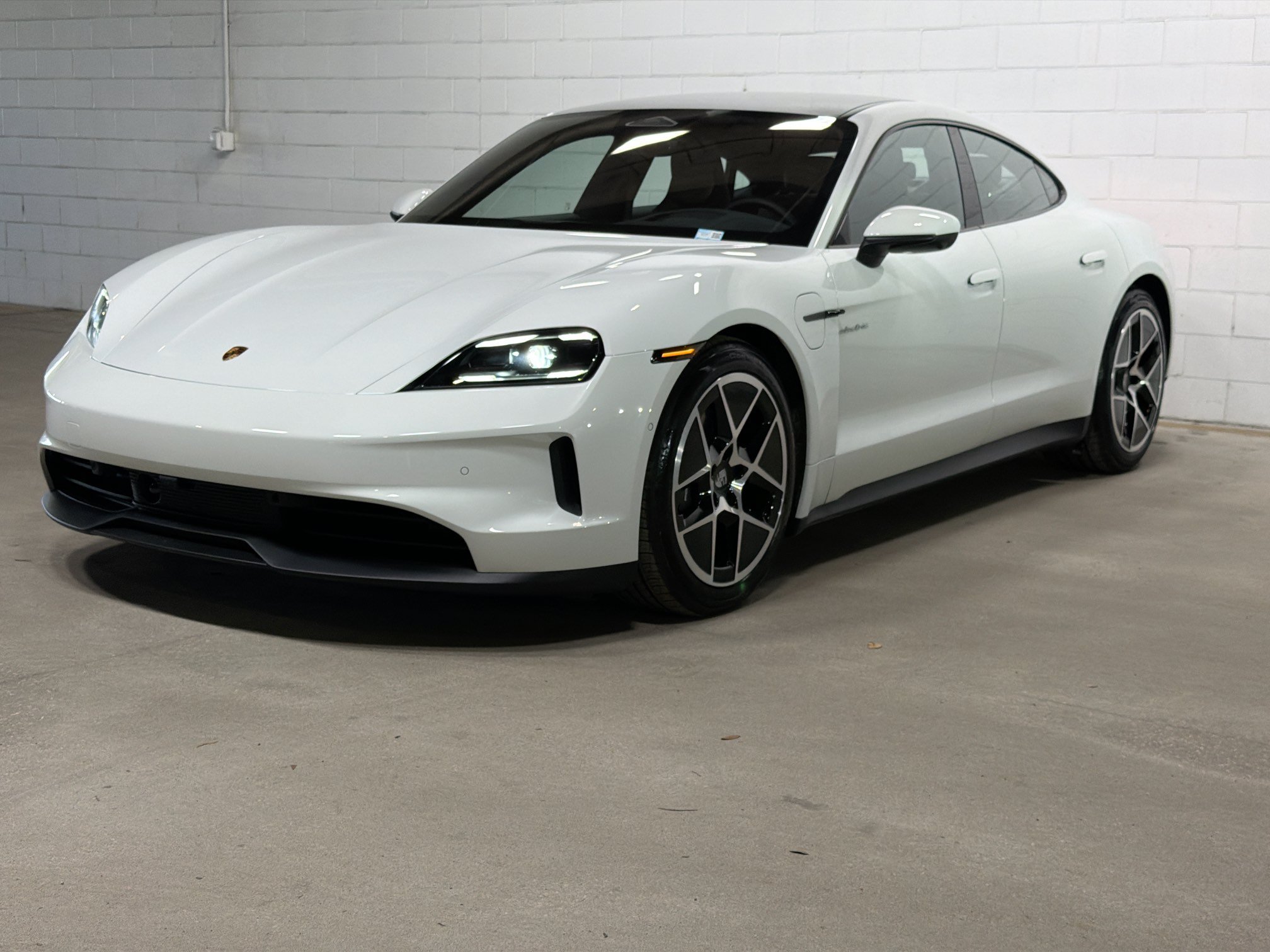 2026 Porsche Taycan