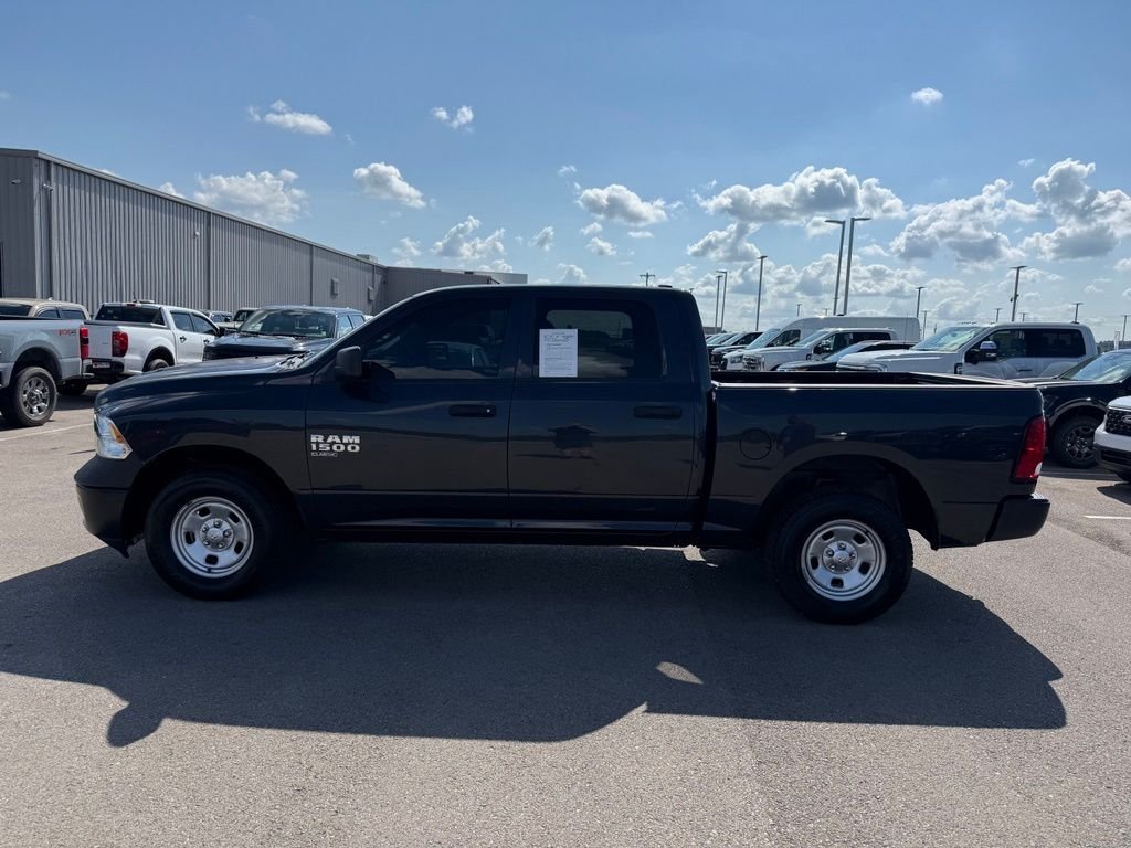 Used 2019 Gray Ram Tradesman image 36