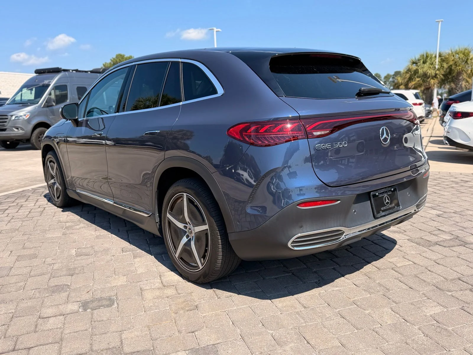 Used 2023 Twilight Blue Metallic Mercedes-Benz 500 SUV image 11