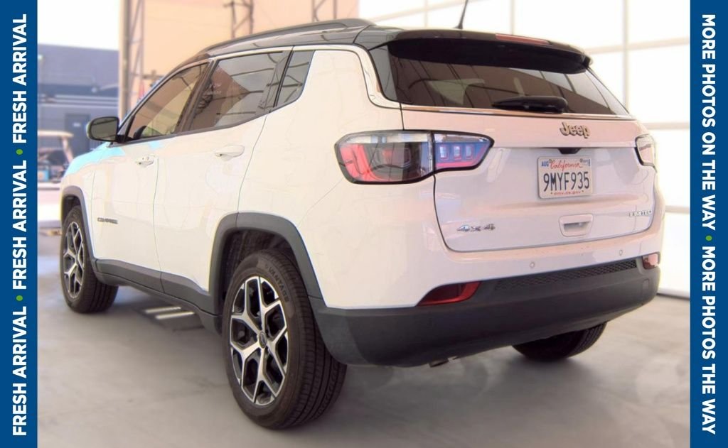 Used 2025 White Jeep Limited image 7