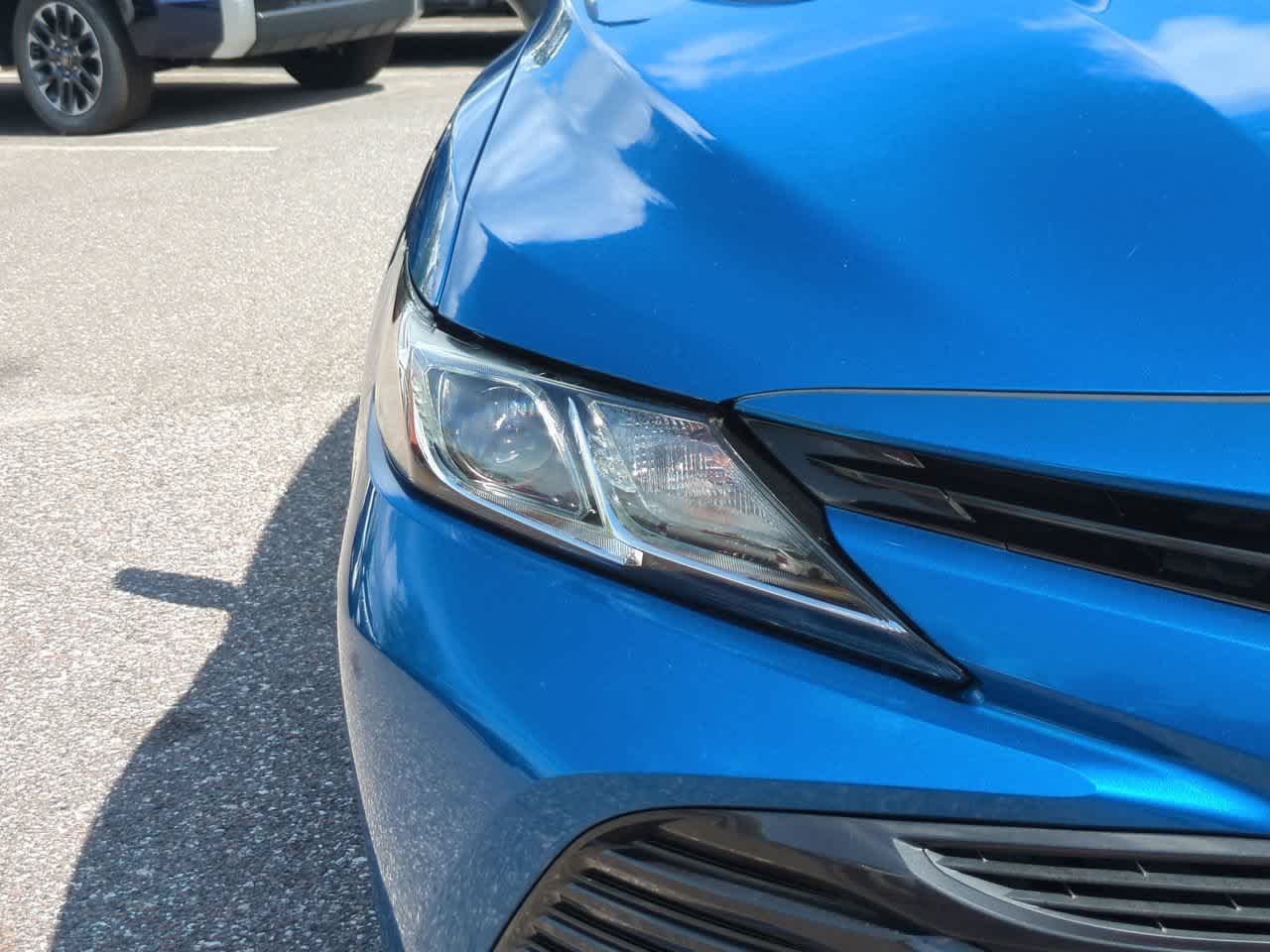 Certified Used 2020 Blue Streak Metallic Toyota LE image 10