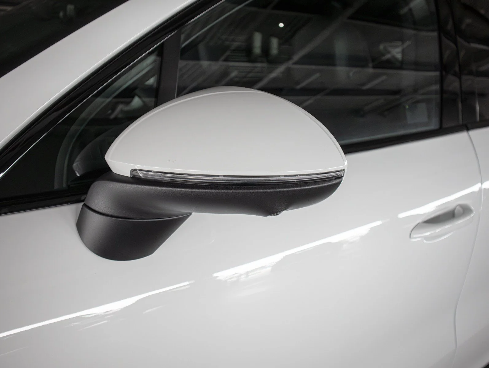 New 2026 White Porsche Coupe image 29