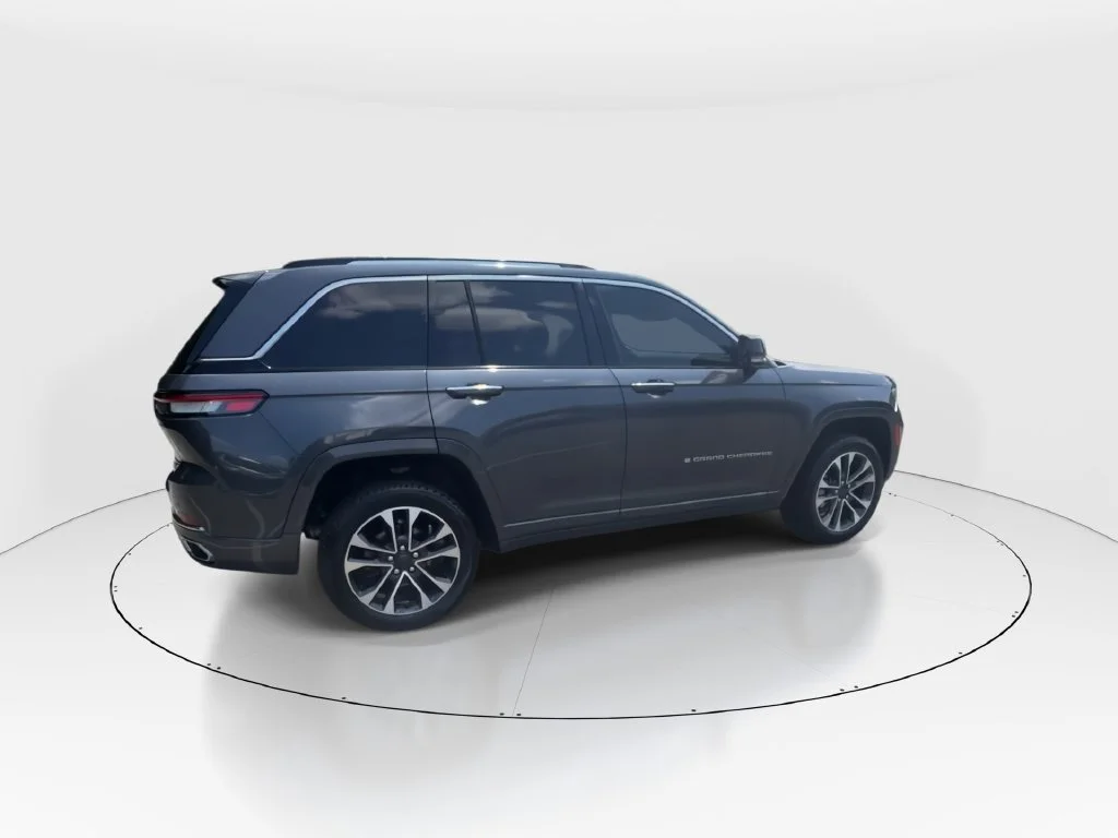 Used 2023 Gray Jeep Overland image 12