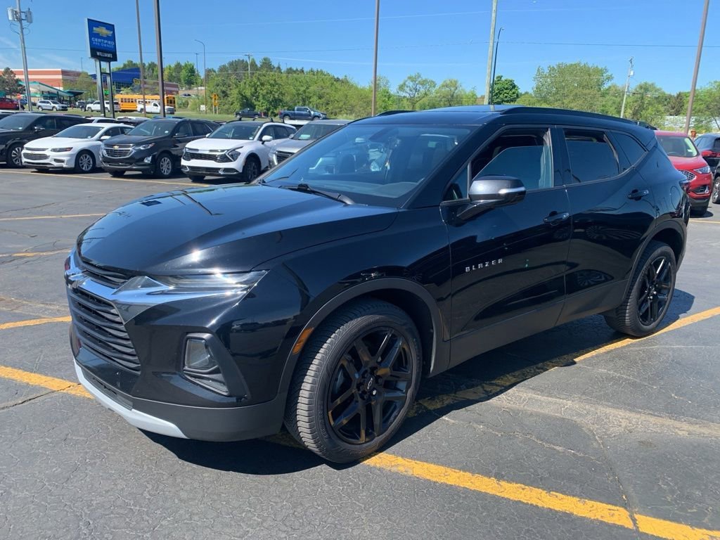 Vehicle Image 2