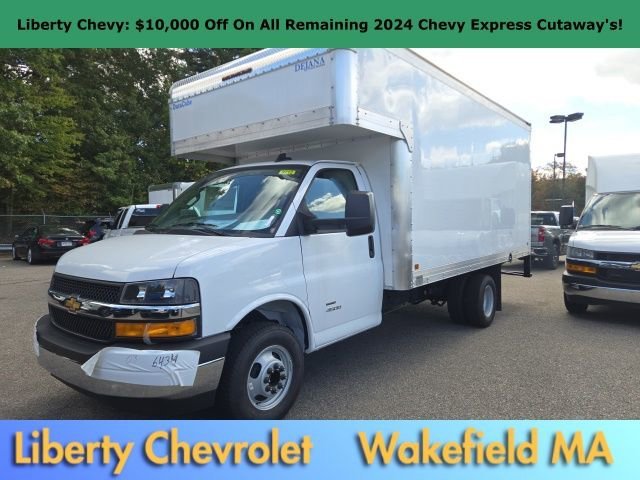 2024 Chevrolet Express Cutaway