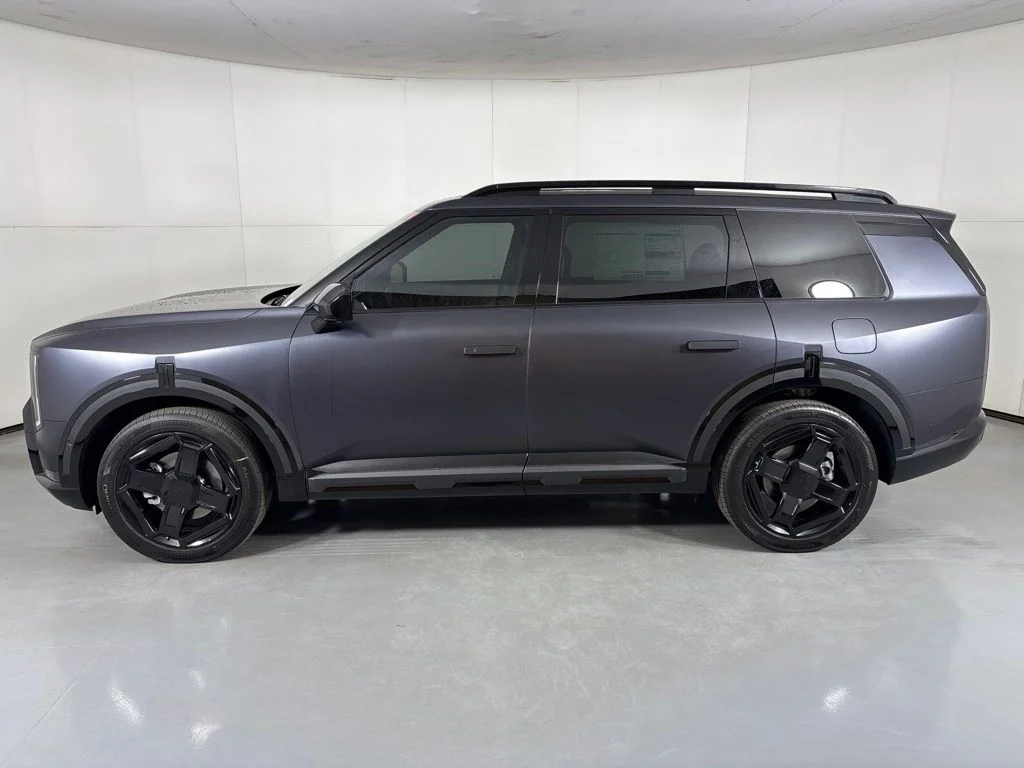 New 2027 Panthera Metal Matte Kia X-Line SX Prestige image 5