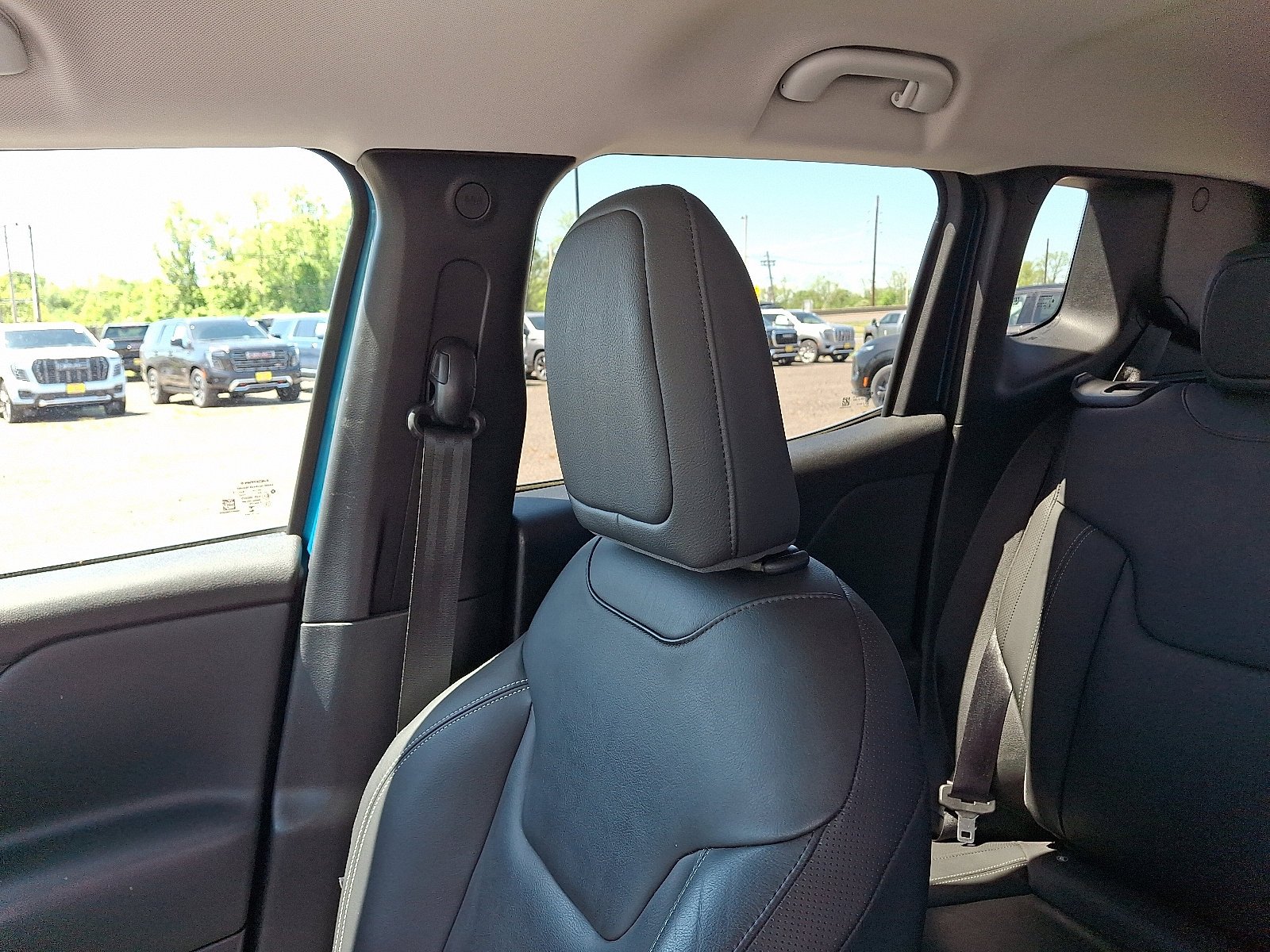 2022 Jeep Renegade Limited - Photo 13