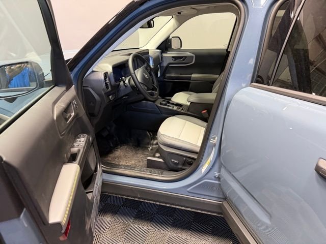 New 2026 Azure Gray Metallic Tri-Coat Ford Badlands® image 14