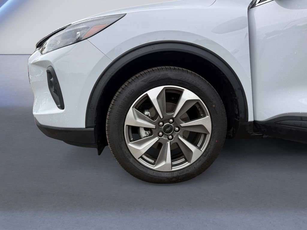 Used 2025 Gray Ford Platinum image 9