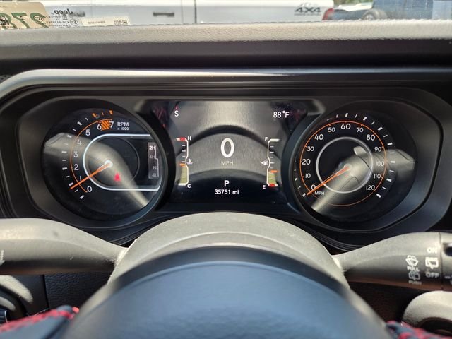 Used 2024 White Jeep Rubicon image 30