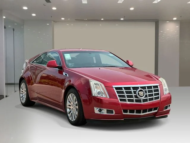 Used 2013 Red Cadillac Performance image 6