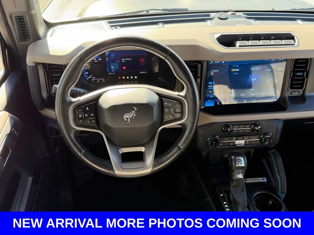 Used 2022 Gray Ford Wildtrak image 13