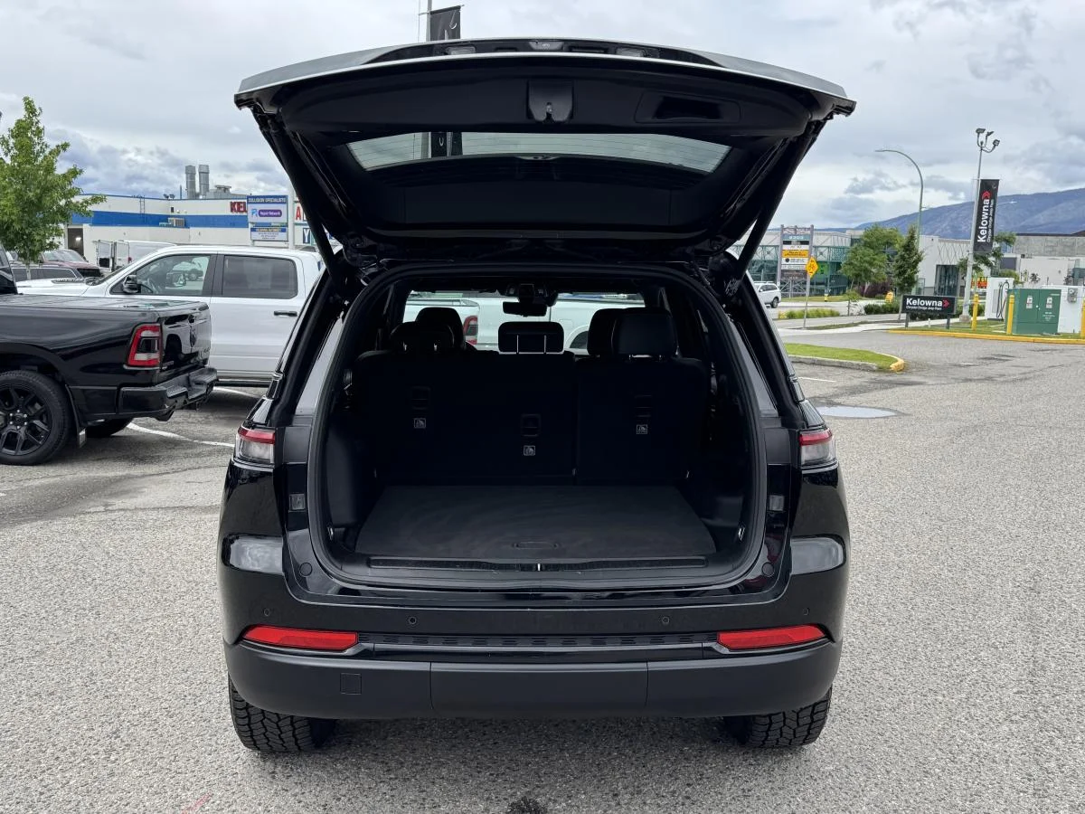 Used 2024 Black Jeep Limited image 8