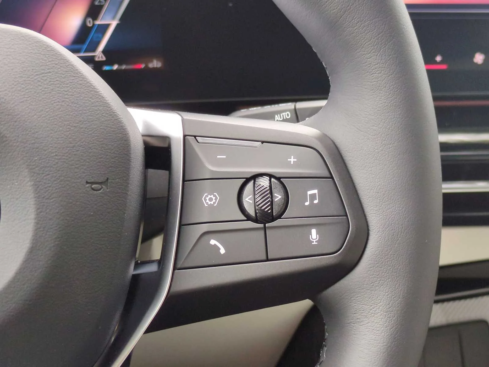 New 2026 Dune Grey Metallic BMW xDrive28i image 26
