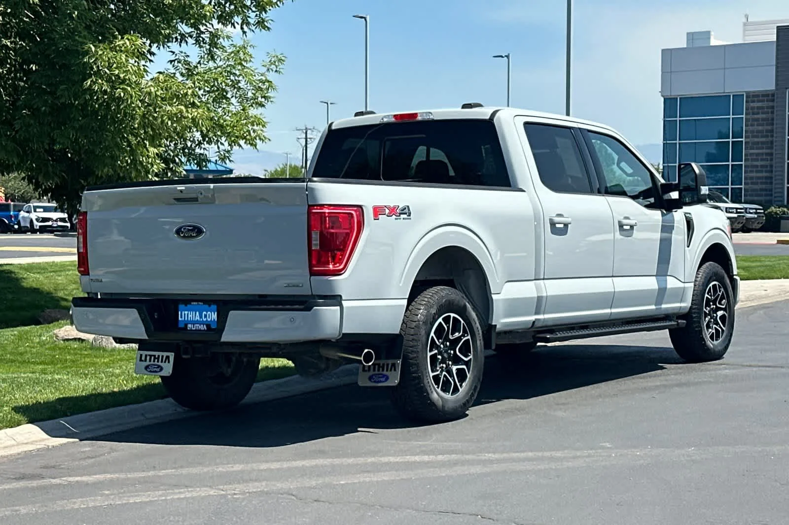 Certified Used 2023 Avalanche Gray Ford XLT image 2