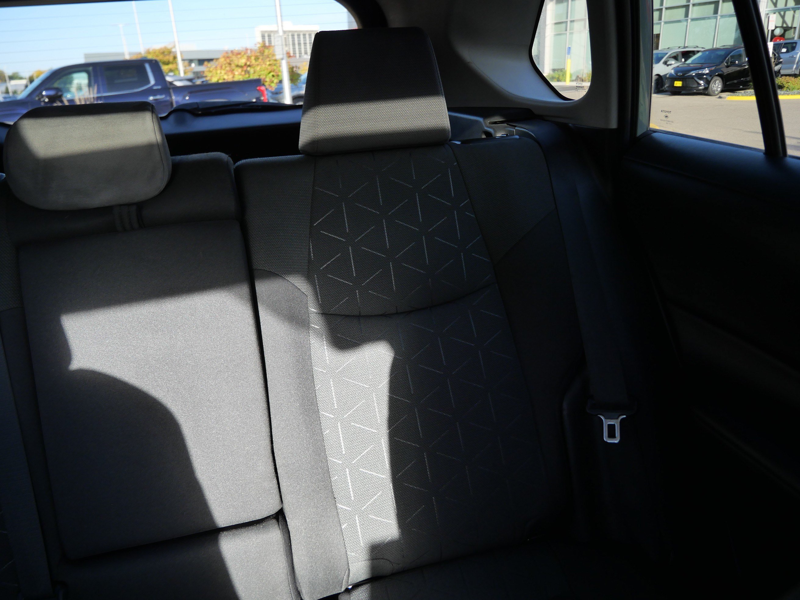 Certified Used 2022 Lunar Rock Toyota Hybrid XLE image 15