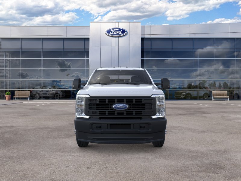 New 2026 Oxford White Ford F-350® XL image 6