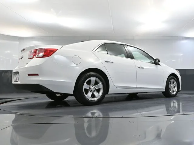 Used 2013 White Chevrolet LS image 42