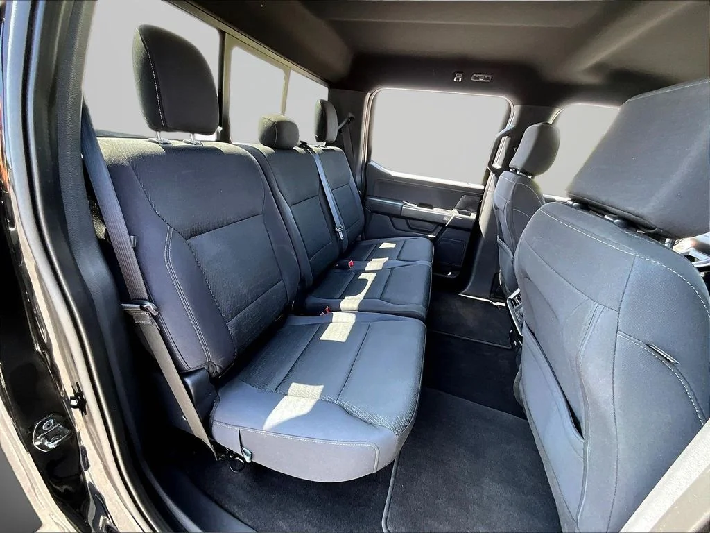 Used 2022 Agate Black Metallic Ford XLT image 29