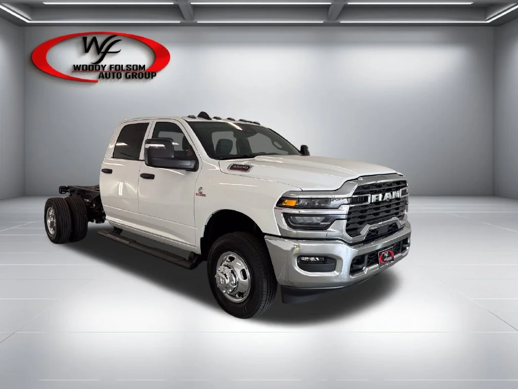 New 2027 Bright White Clear-Coat Paint RAM Tradesman image 3