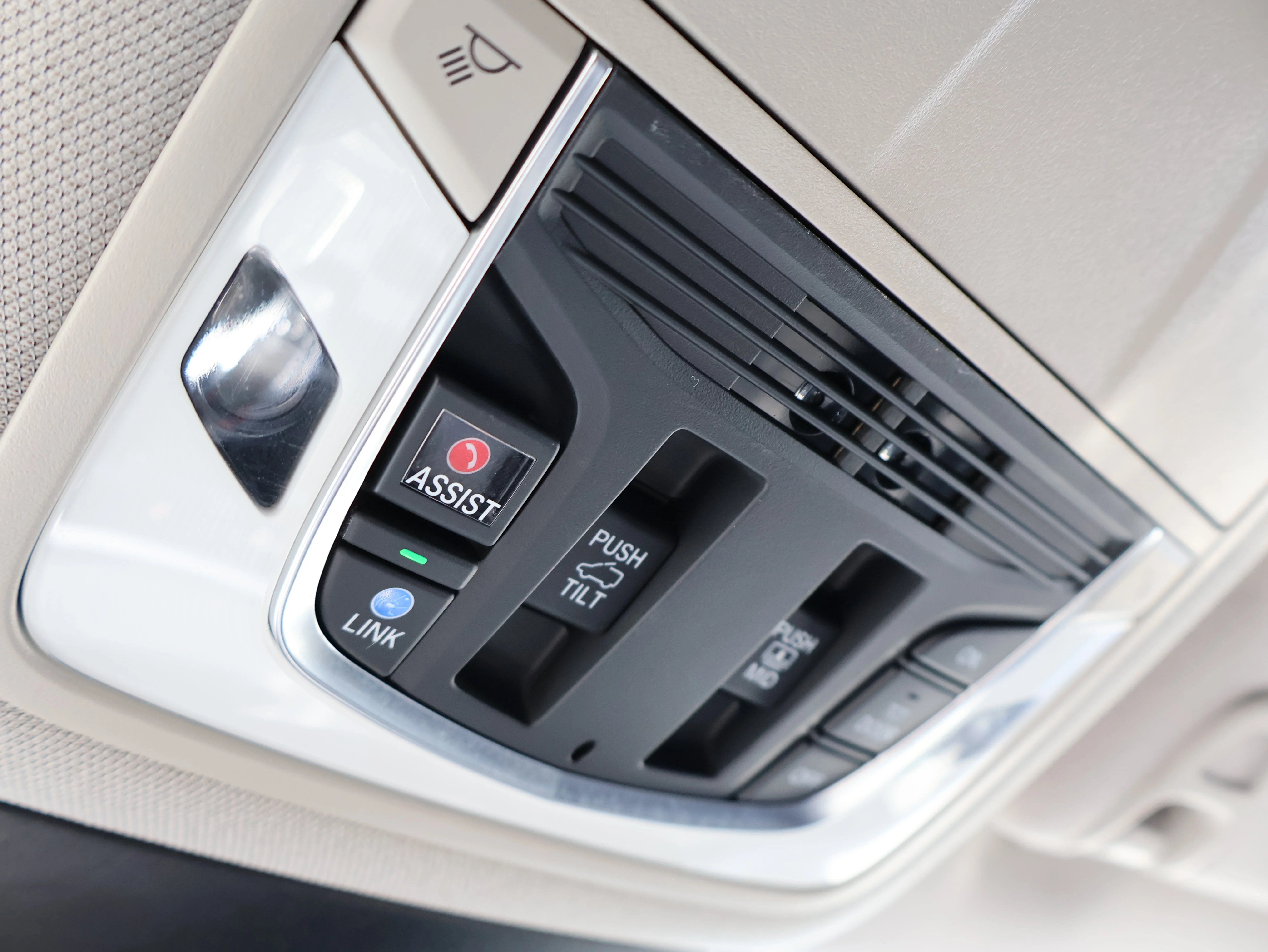 Used 2023 Liquid Carbon Metallic Acura w/Technology Package image 52