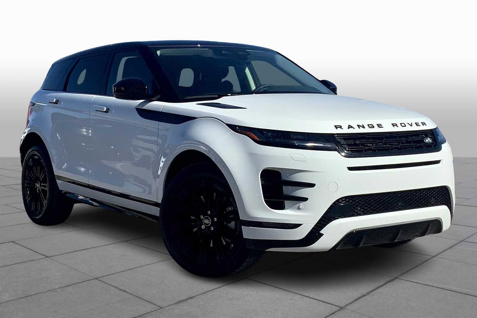 Used 2025 Fuji White Land Rover Dynamic SE image 3