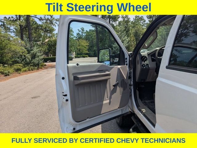 Used 2010 White Ford XL image 25