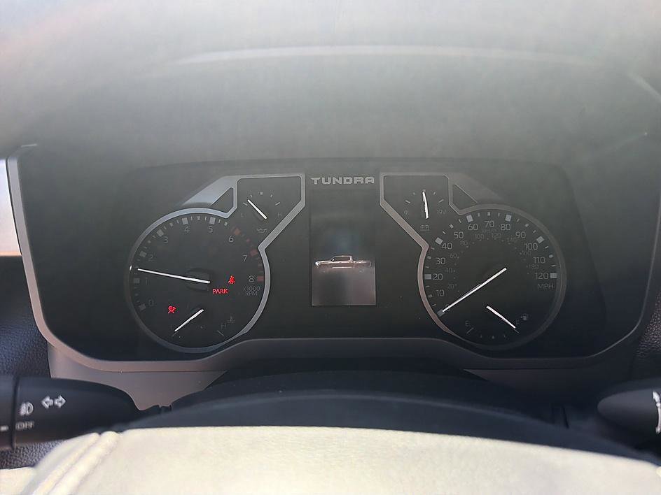 2026 Toyota Tundra SR5 - Photo 15