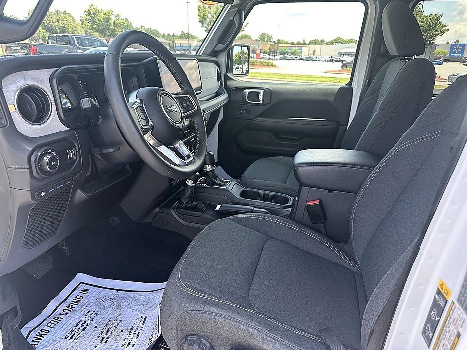 Used 2024 Bright White Clearcoat Jeep Sahara image 13