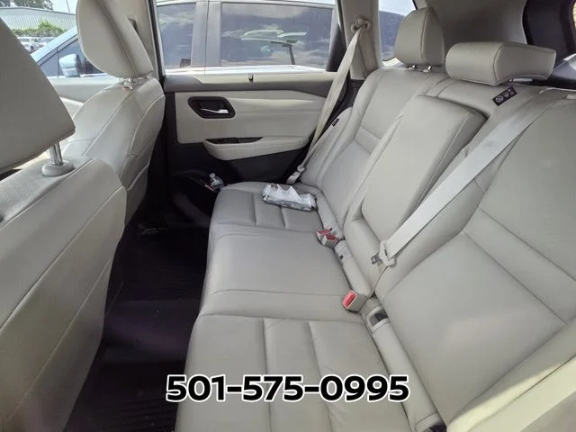 Used 2023 White Nissan SV image 10