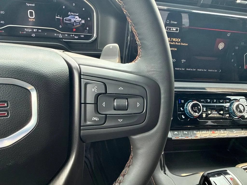 Used 2025 Summit White GMC AT4 image 18