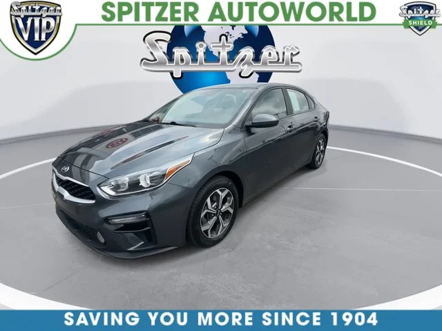 Used 2021 Gray Kia LXS image 4