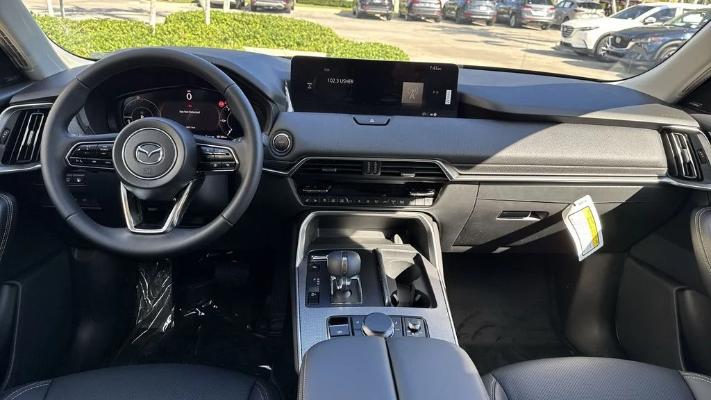2026 Mazda CX-90 Premium Package - Photo 14