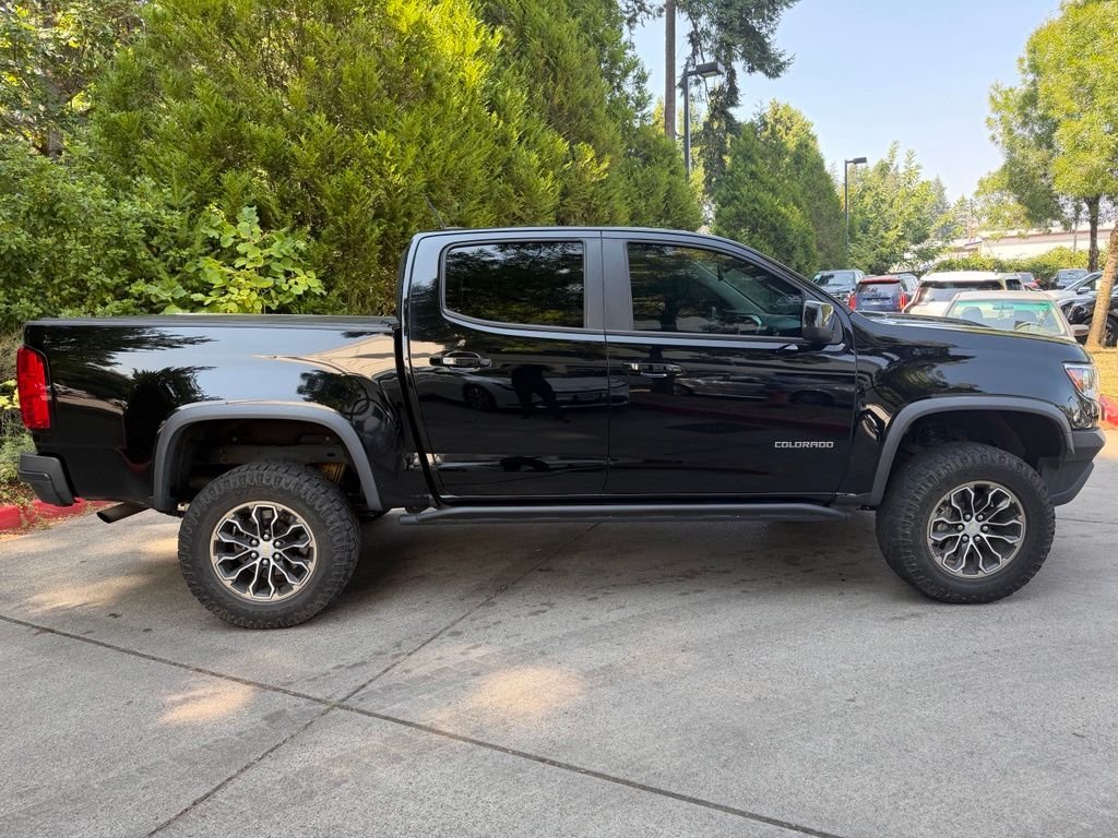 Used 2018 Graphite Metallic Chevrolet ZR2 image 2